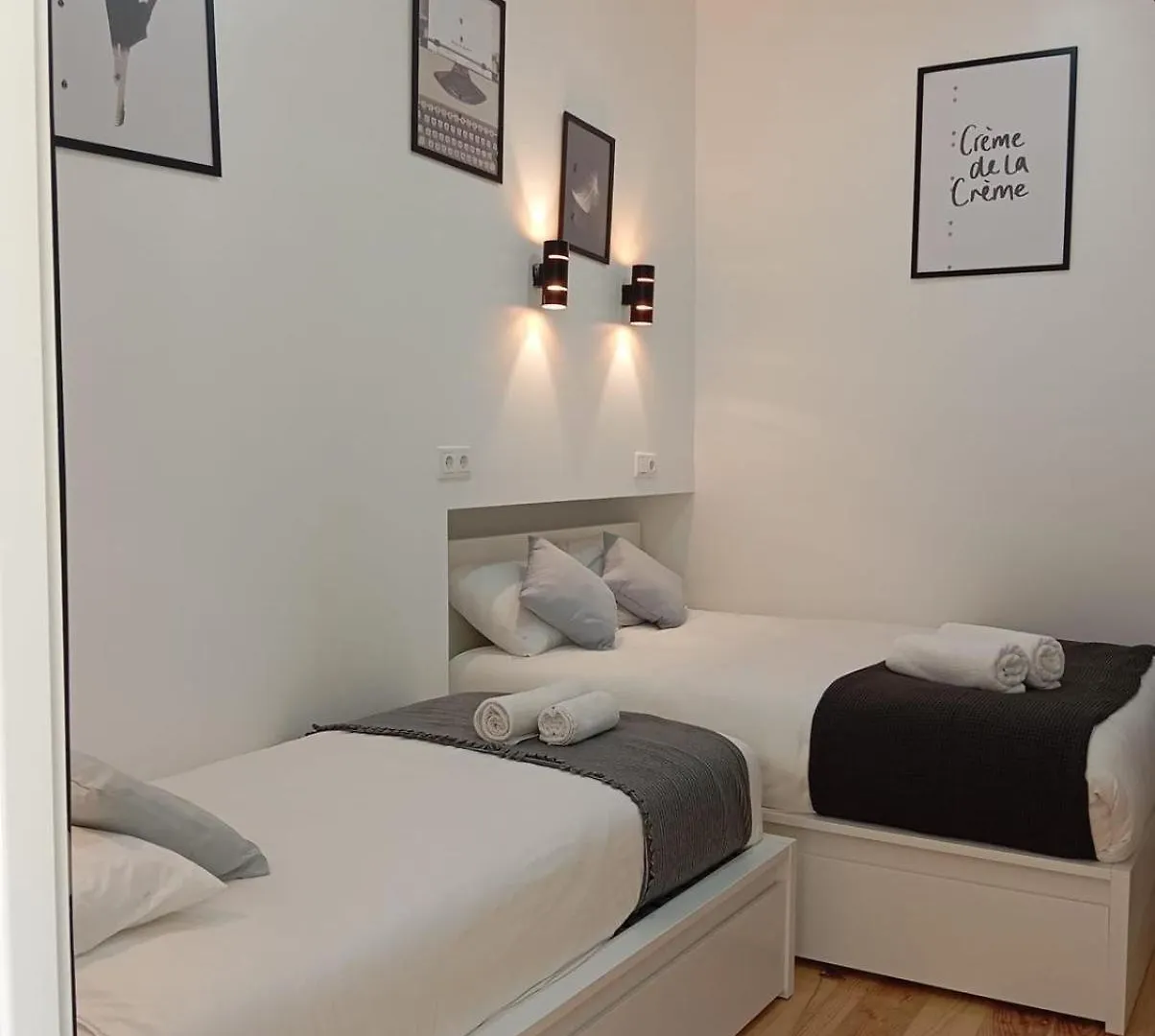 Homestay Apartamento Pensamento Inedito 55 Lisbon Portugal