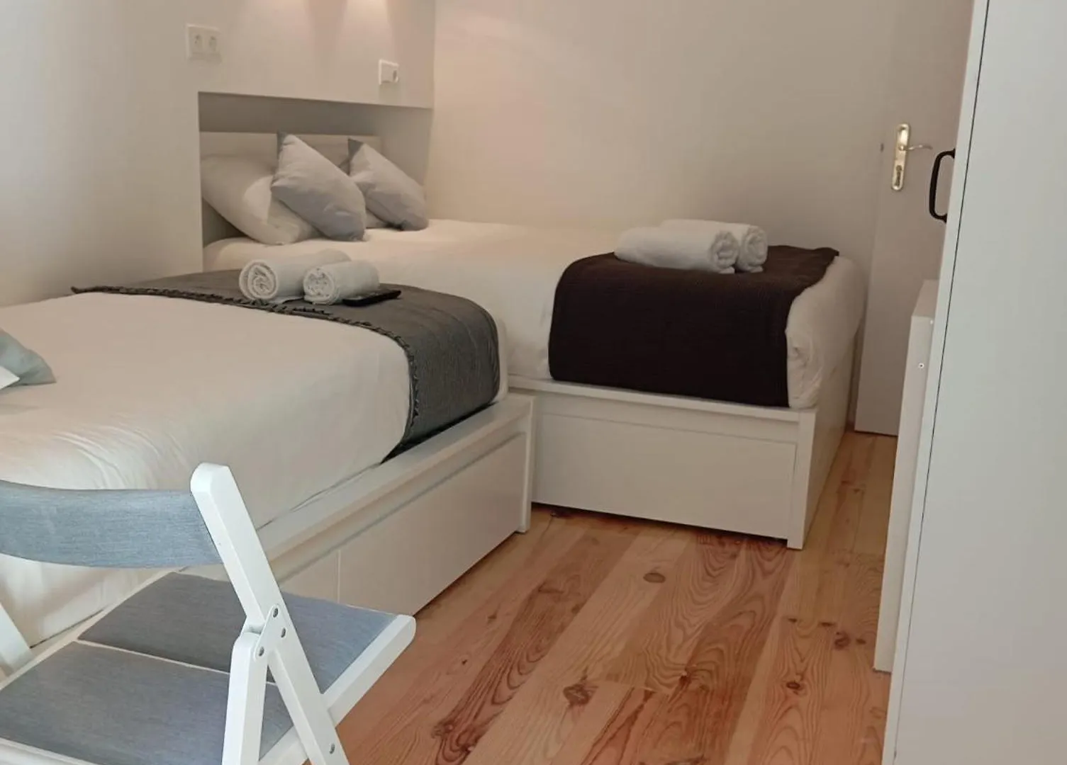 Homestay Apartamento Pensamento Inedito 55 Lisbon Portugal